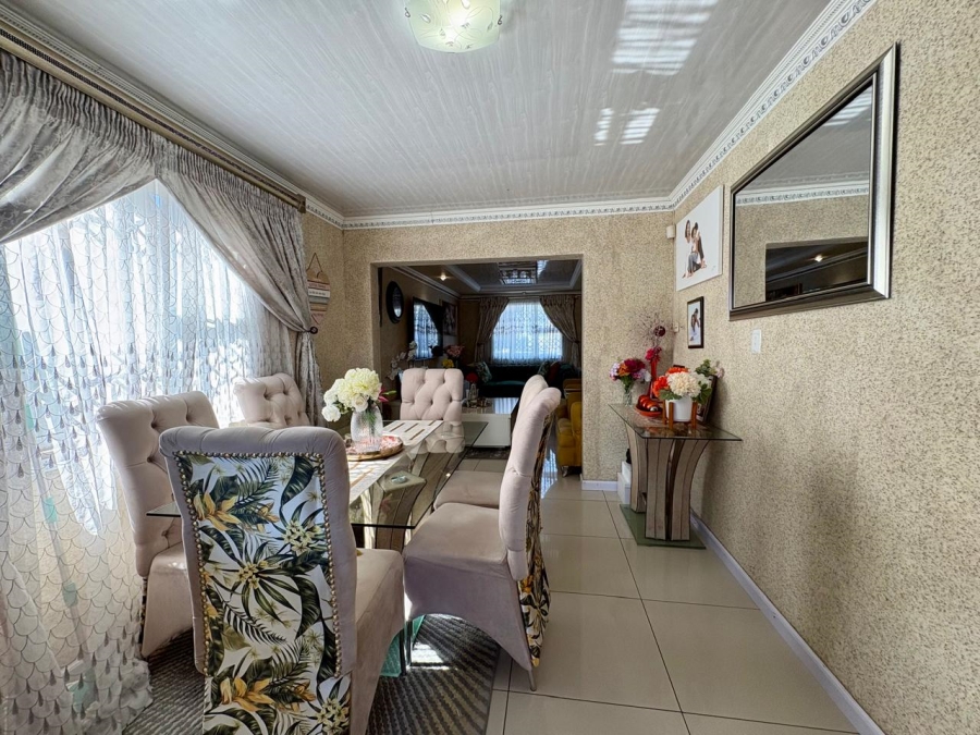 3 Bedroom Property for Sale in Amalinda Eastern Cape